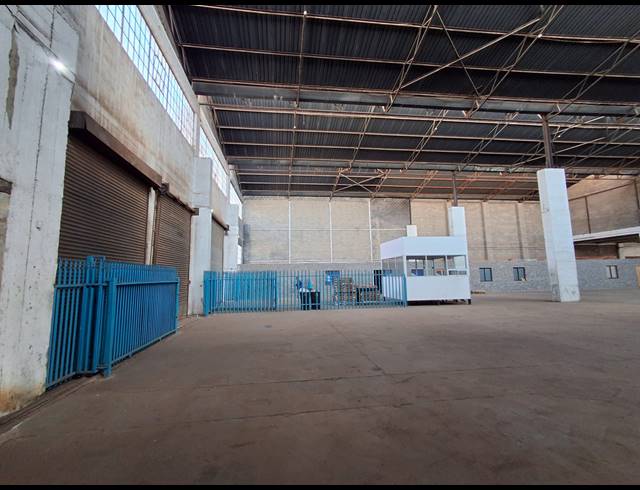 2,505M² WAREHOUSE TO LET IN HERIOTDALE